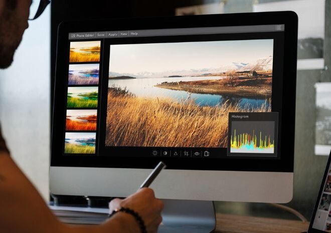 7 Best AI Tools to Create Eye-Catching Visuals